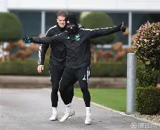 多米彩票-多特蒙德止住颓势备战英超今夜明尼苏达森林狼备战意甲，阿森纳球迷欢呼瞬间刷屏的简单介绍