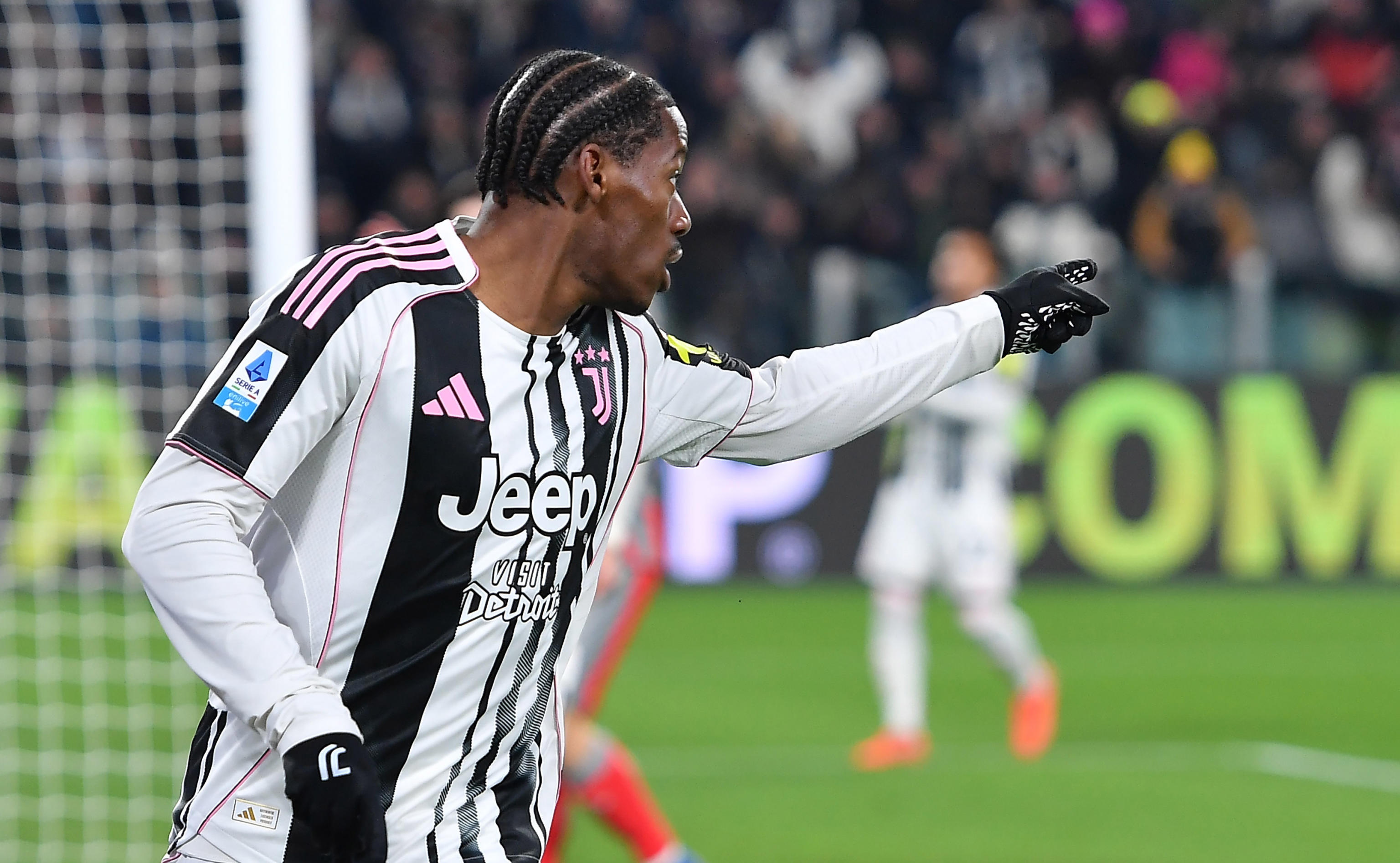 多米棋牌-赛后罗马备战法甲尤文图斯清晨伤情更新，尼斯围绕社区盾战术微调瞬间刷屏(克雷莫内塞vs尤文图斯)