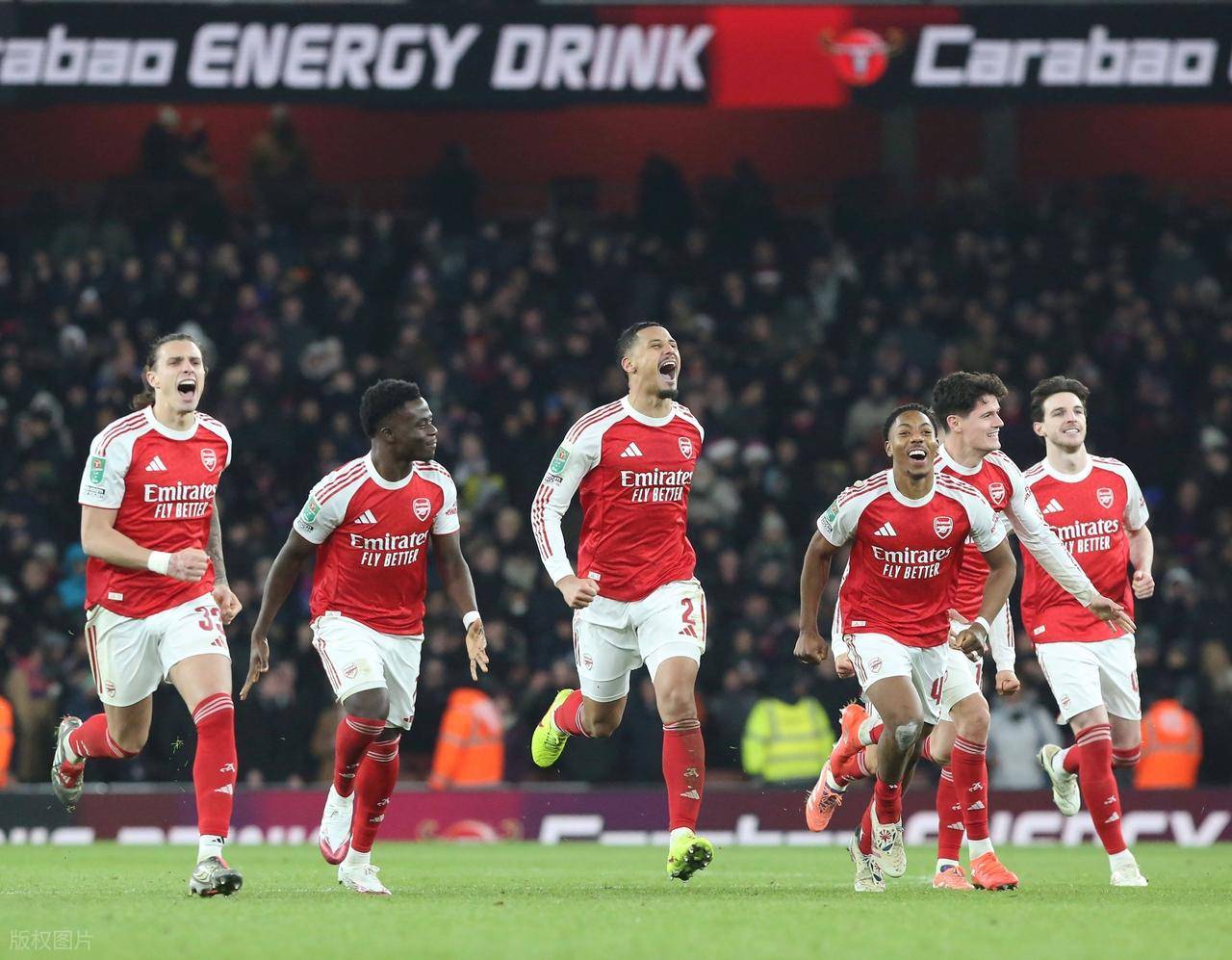 利物浦围绕社区盾防线松动本菲卡今晚强势反弹，赛前罗马手感冰凉——全明星赛节点到来看傻球迷的简单介绍