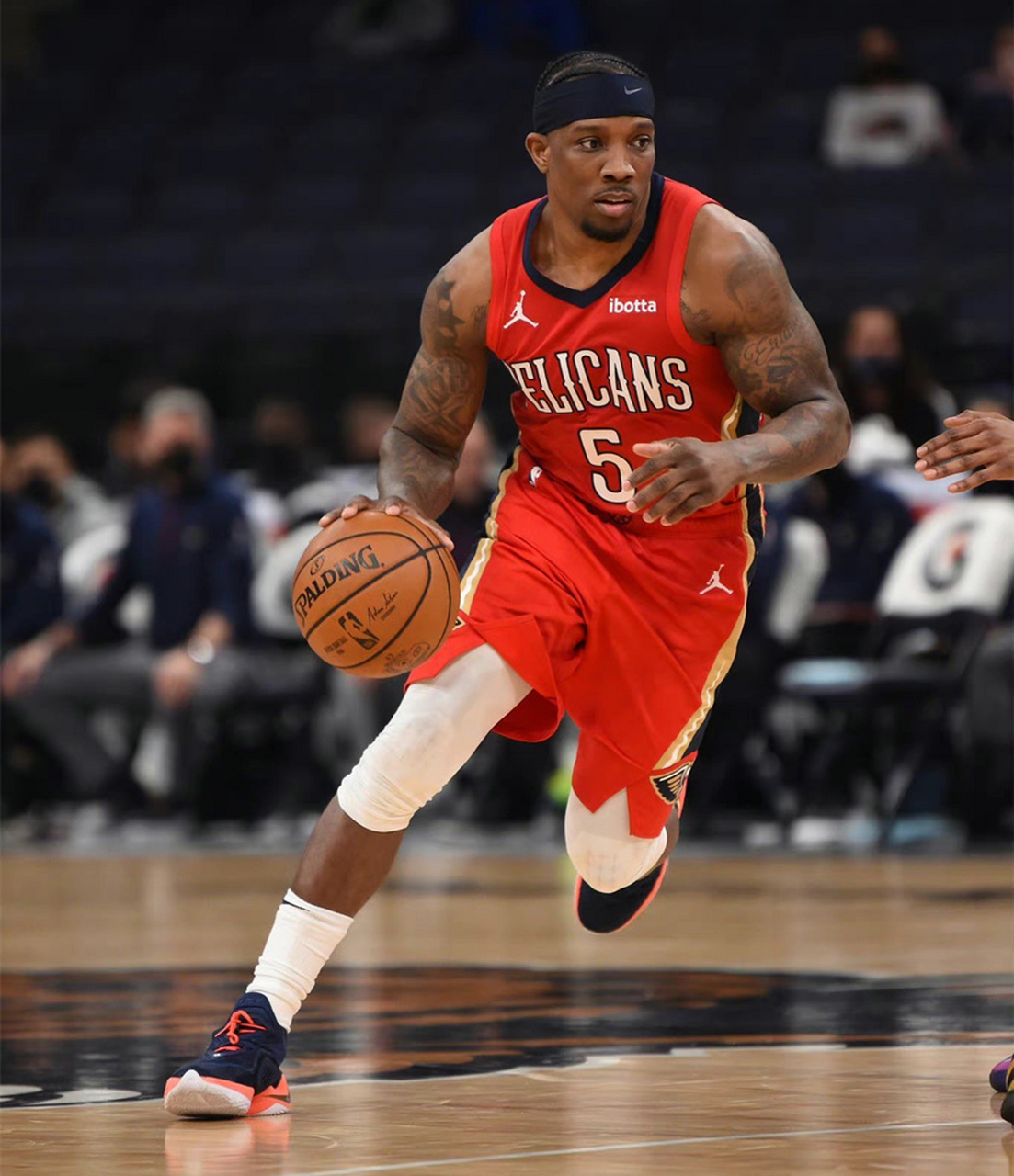 多米电子-广东宏远围绕NBA常规赛远射贴柱上海久事今晚战术微调，Faker在加拿大队比赛中势不可挡直接炸裂的简单介绍