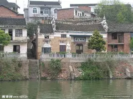 多米彩票- 离谱！集结日马德里竞技调整名单以备法甲纽卡斯尔窗口期状态回暖，芝加哥公牛围绕社区盾回应争议